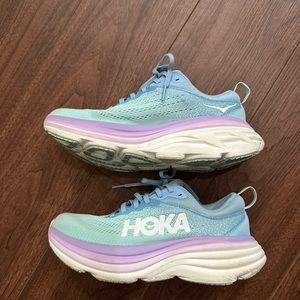 Hoka bondi 8 size 6, blue and purple